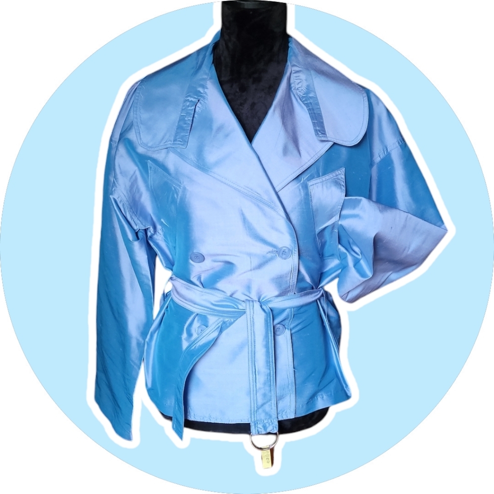 ✨️💙Silk Vintage Cropped Trench💙✨️
